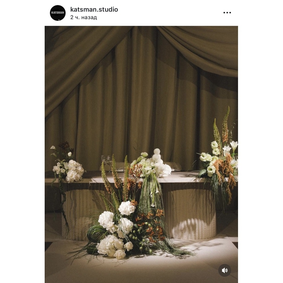 Стол «Арис» прямой, бархат светло-бежевый - Фото миниатюра 2