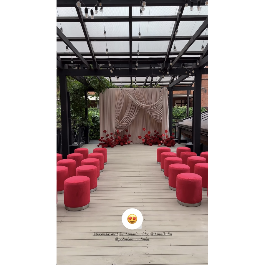 Пуф «Круг» серебряный, красный бархат - Фото миниатюра 2