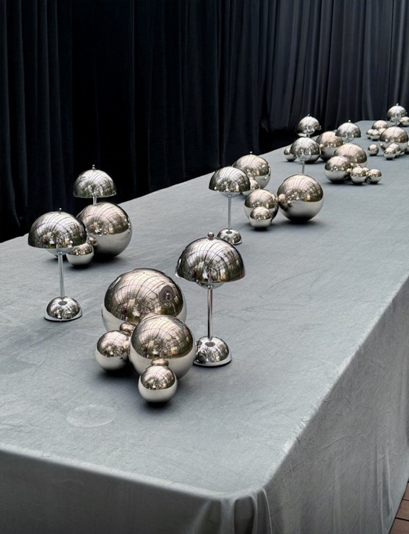 Беспроводная лед-лампа Дом Серебро