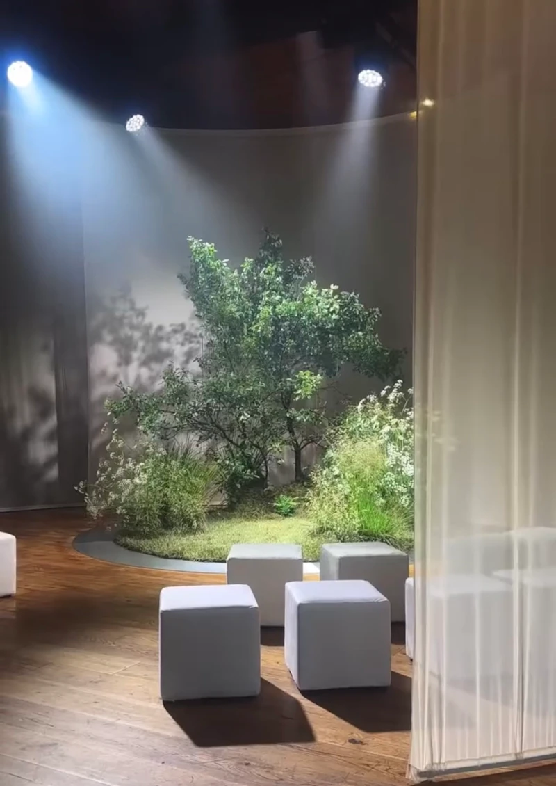 Пуф квадратный Точка, велюр, Млечный путь