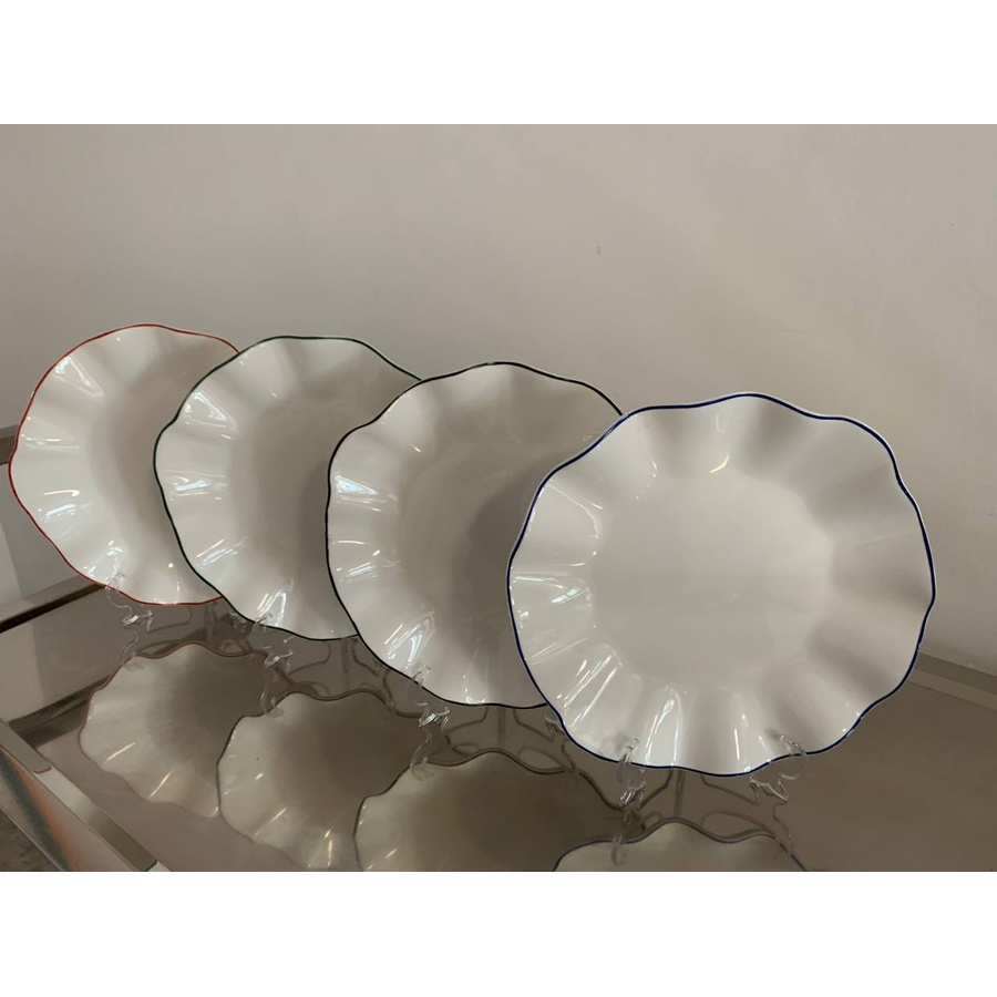 Порционная тарелка Лотос с красной каймой М - Фото миниатюра 4