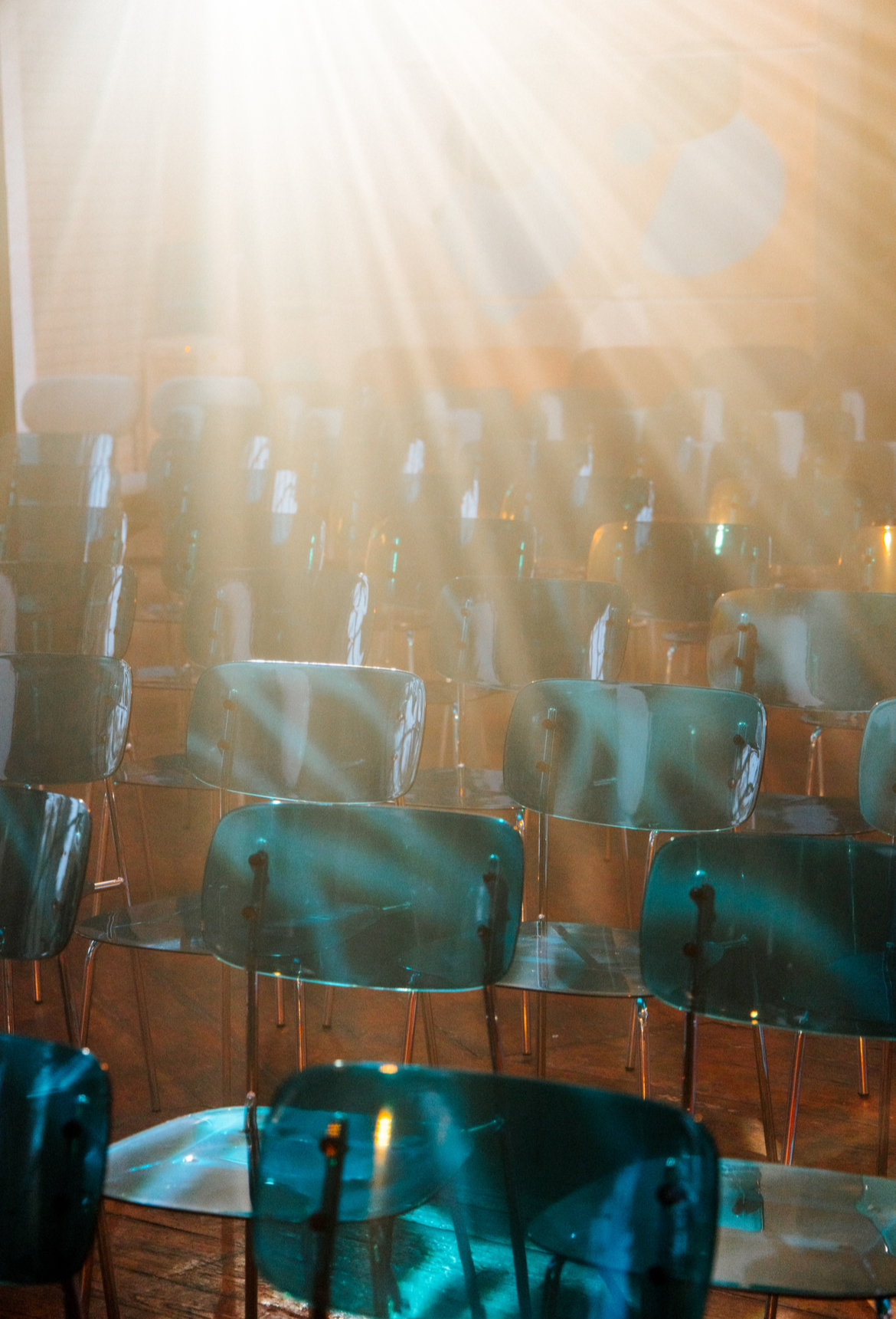 Стул Призм Серебро, Омут памяти