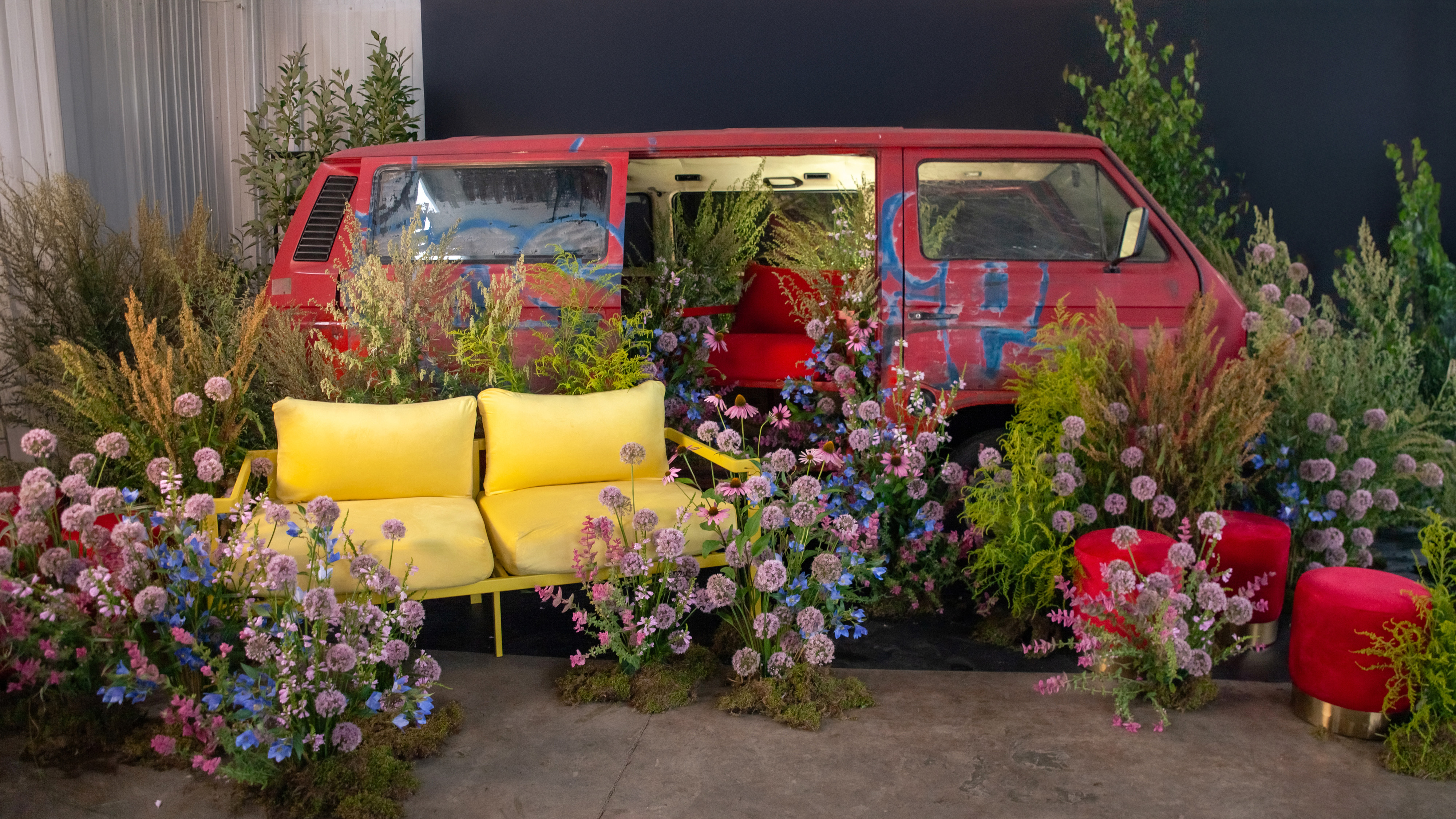 Кресло Хагги, Красный бархат + Красный Тедди