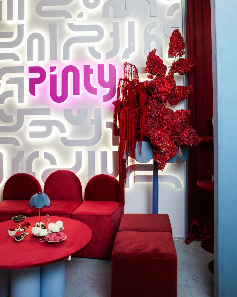 Комплект Стол "Да,капитан" Твист Черничный йогурт + Голубой с бордовым кантом, велюр