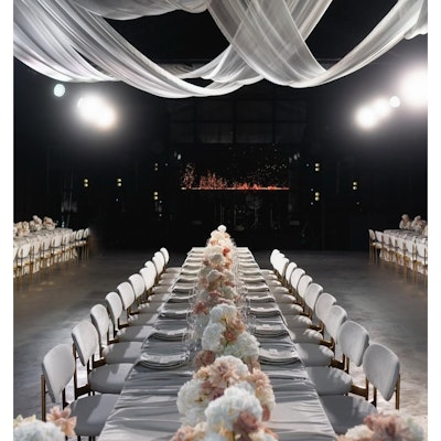 Скатерть велюр, прямоугольная, молочная - изображение 5