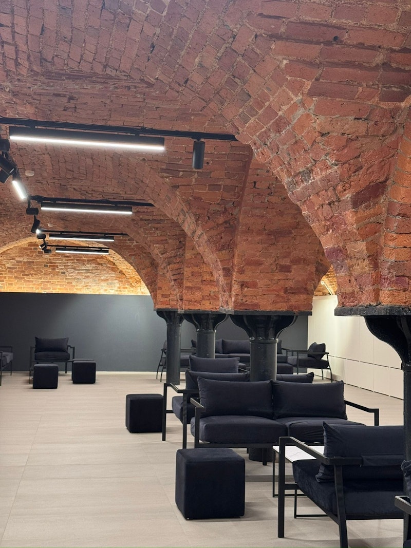 Диван Хагги М, Лакричный леденец + Черная ночь