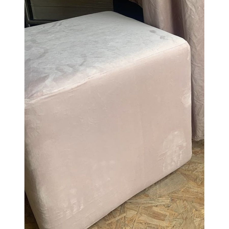 Чехол на Пуф квадратный Точка, светло-розовый - Фото миниатюра 2