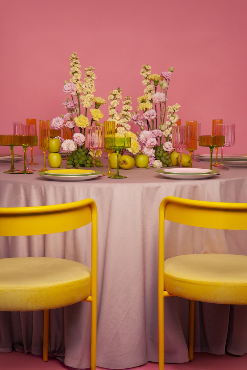 Скатерть велюр, круглая, светло-розовая ХЛ