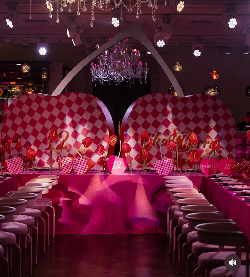 Стул Колори, Розовая помада + Куколка