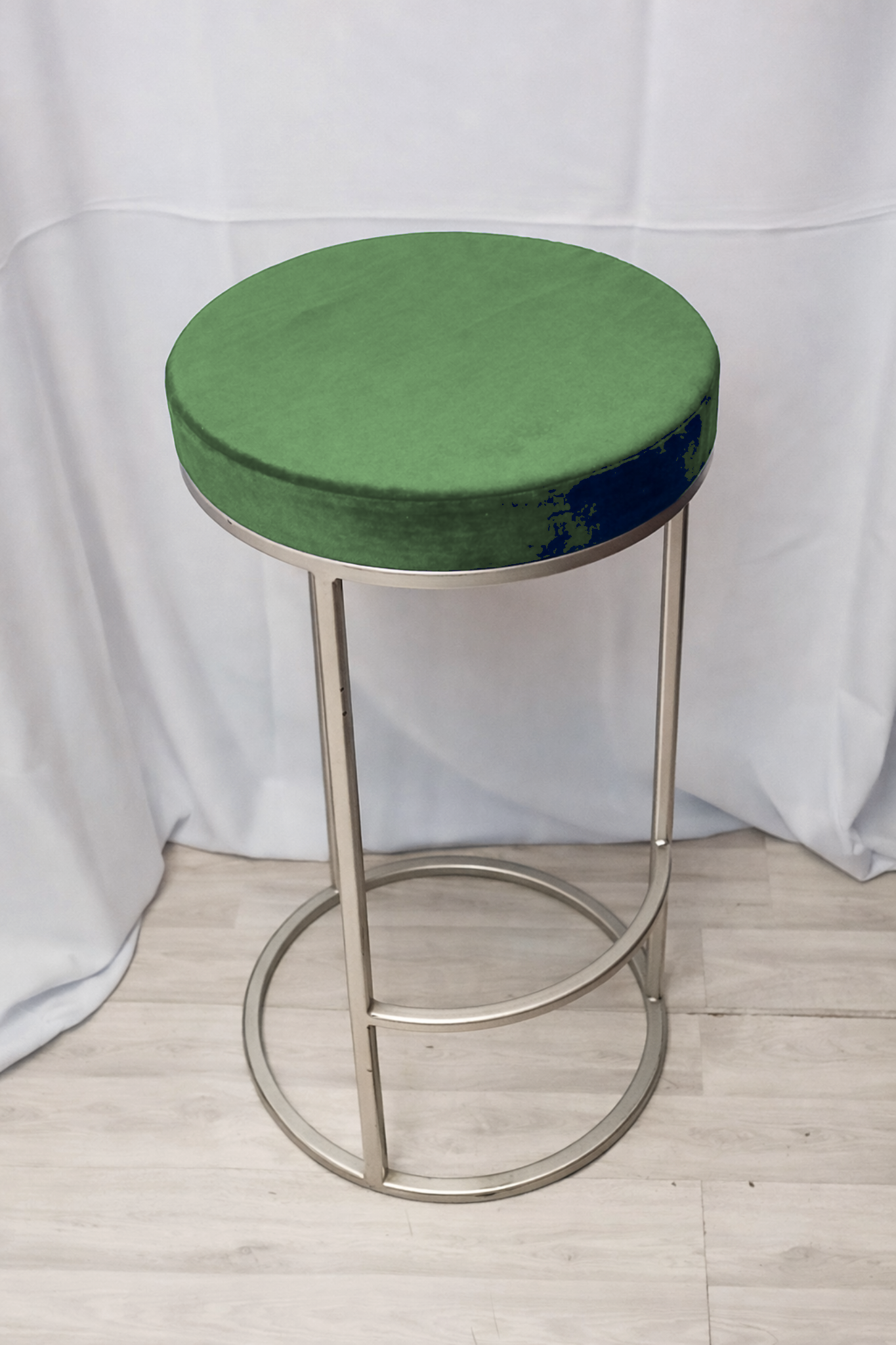 Барный стул серебро-травяной
