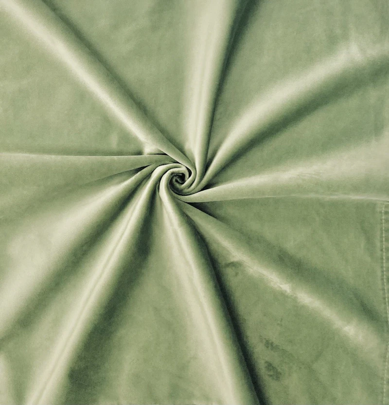 Скатерть прямоугольная XL бархат травяной