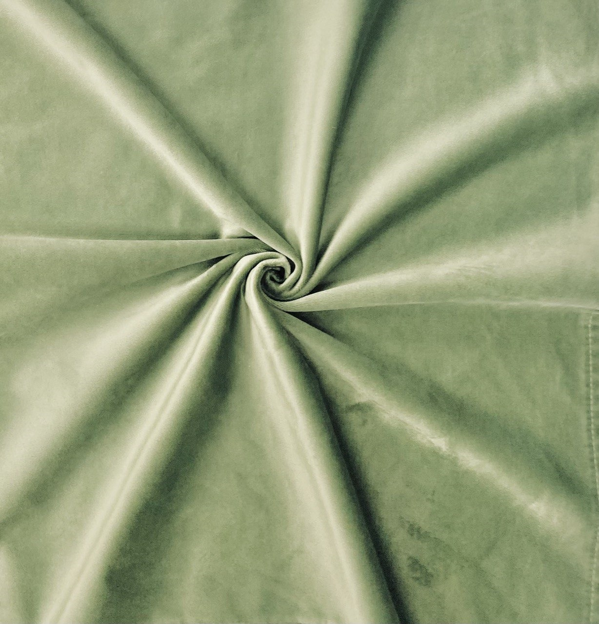 Скатерть прямоугольная XL бархат травяной - Фото миниатюра 2