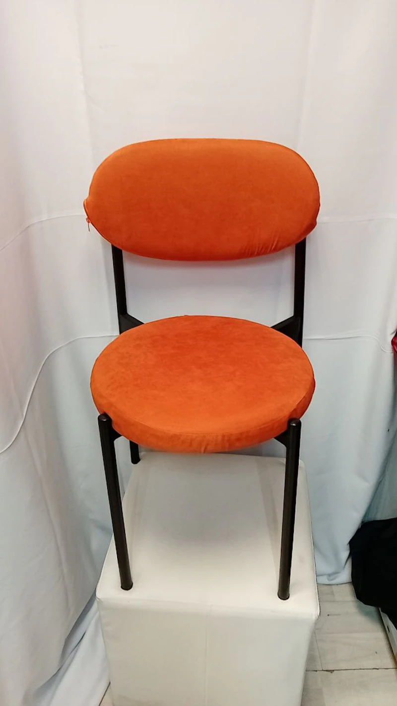 Стул Монако черный облепиховый