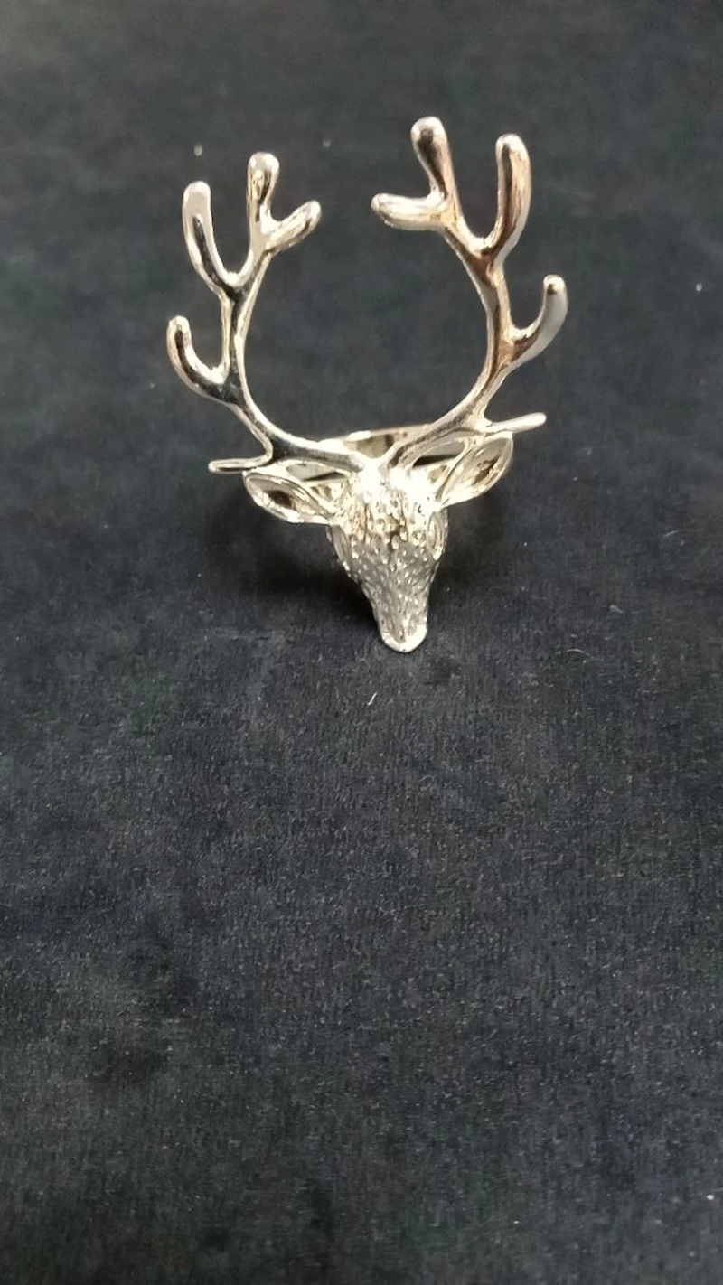 Кольцо для салфеток серебряный олень
