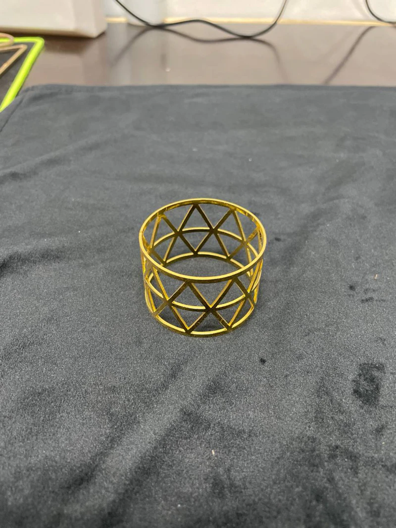 Кольцо для салфеток "Геометрия" золото