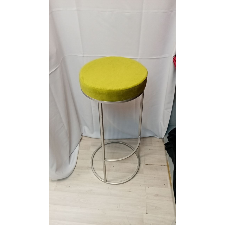 Подушка на барный стул оливковая бархат. - Фото миниатюра 2