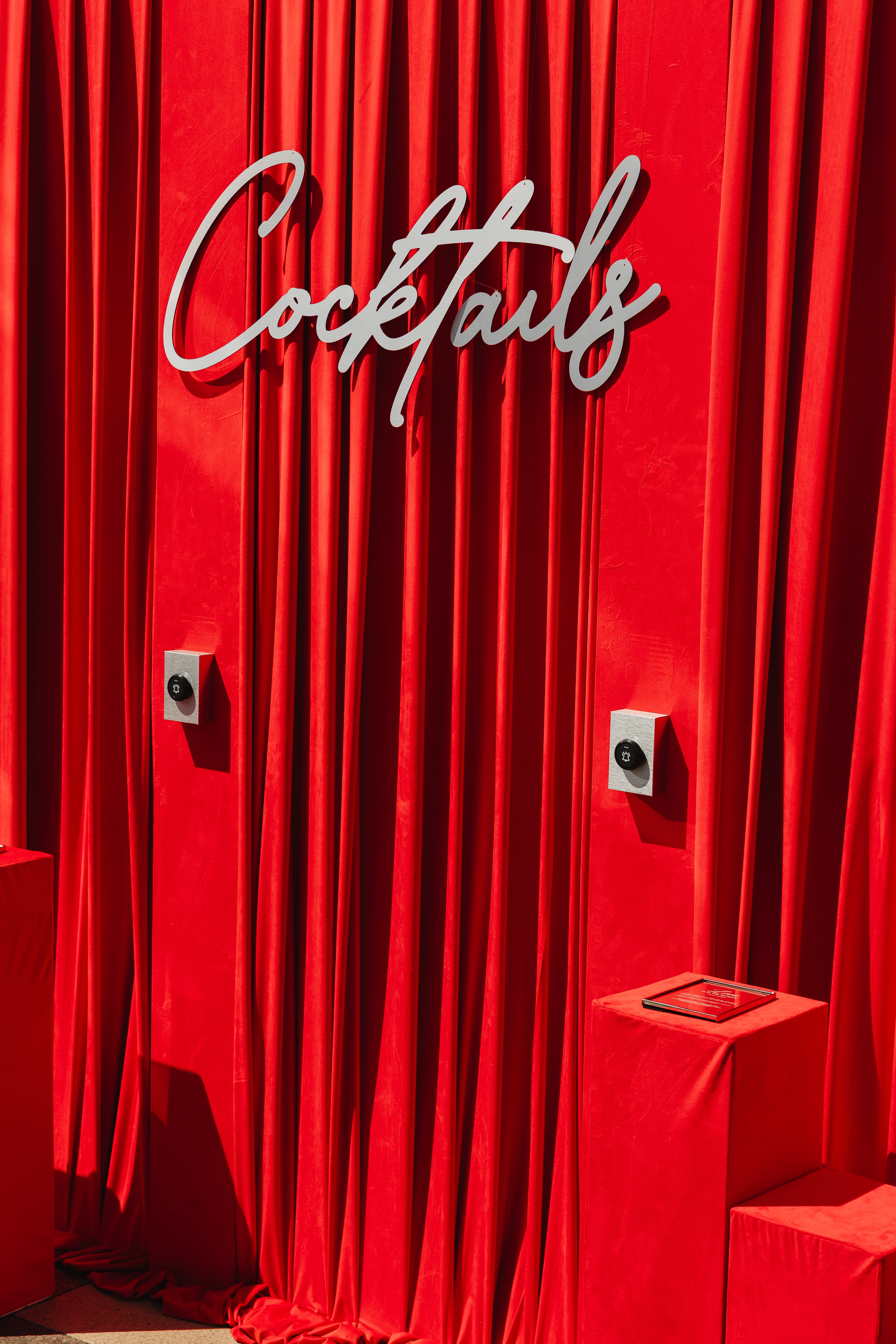 Колонна 100 см с чехлом алая
