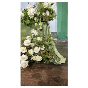 Скатерть бархатная "Бета" светло-зеленая прямоугольная - Фото 4