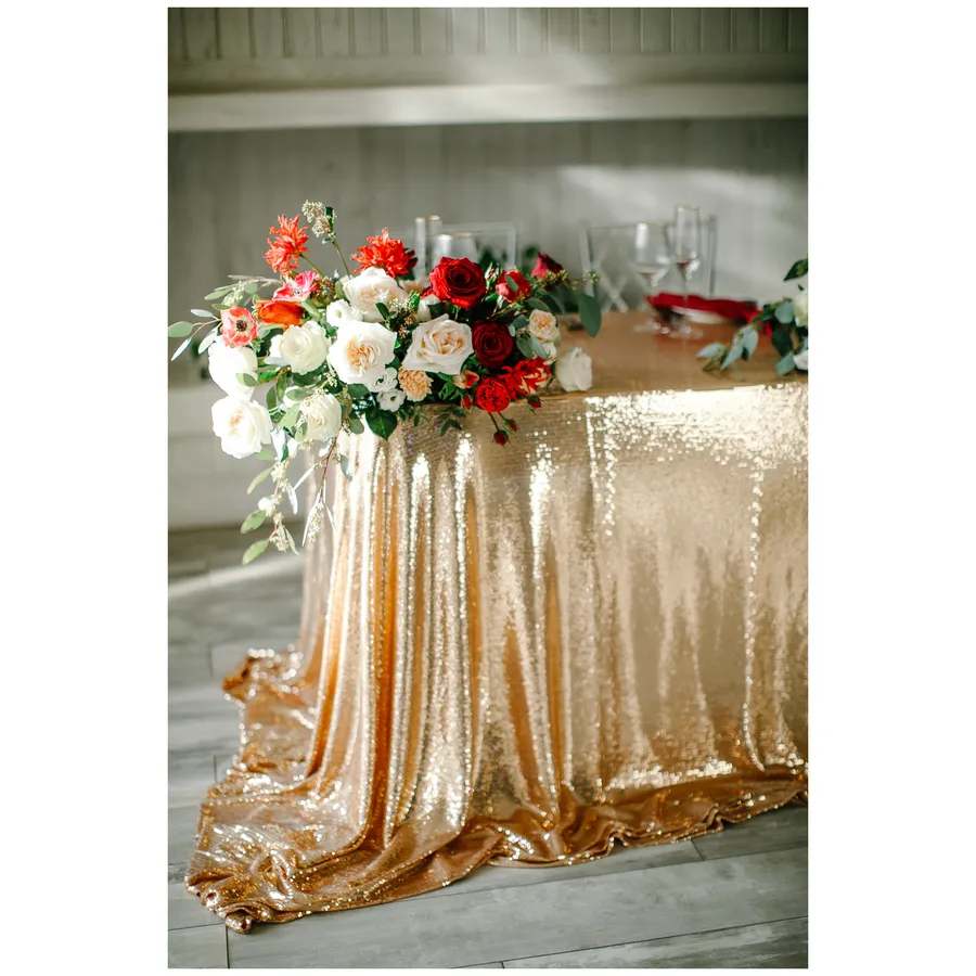 Скатерть с пайетками "Дельта" розовое золото прямоугольная - Фото миниатюра 3