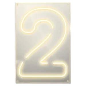 Неоновая надпись “2”