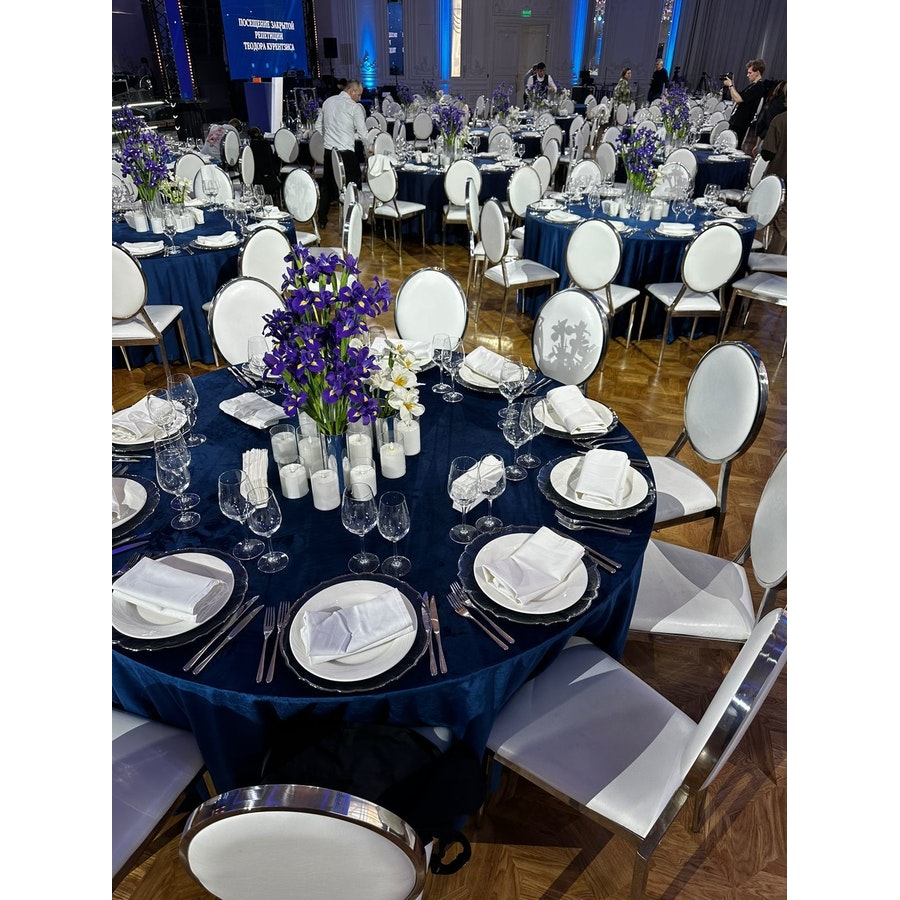 Скатерть круглая бархатная темно-синяя - Фото миниатюра 3