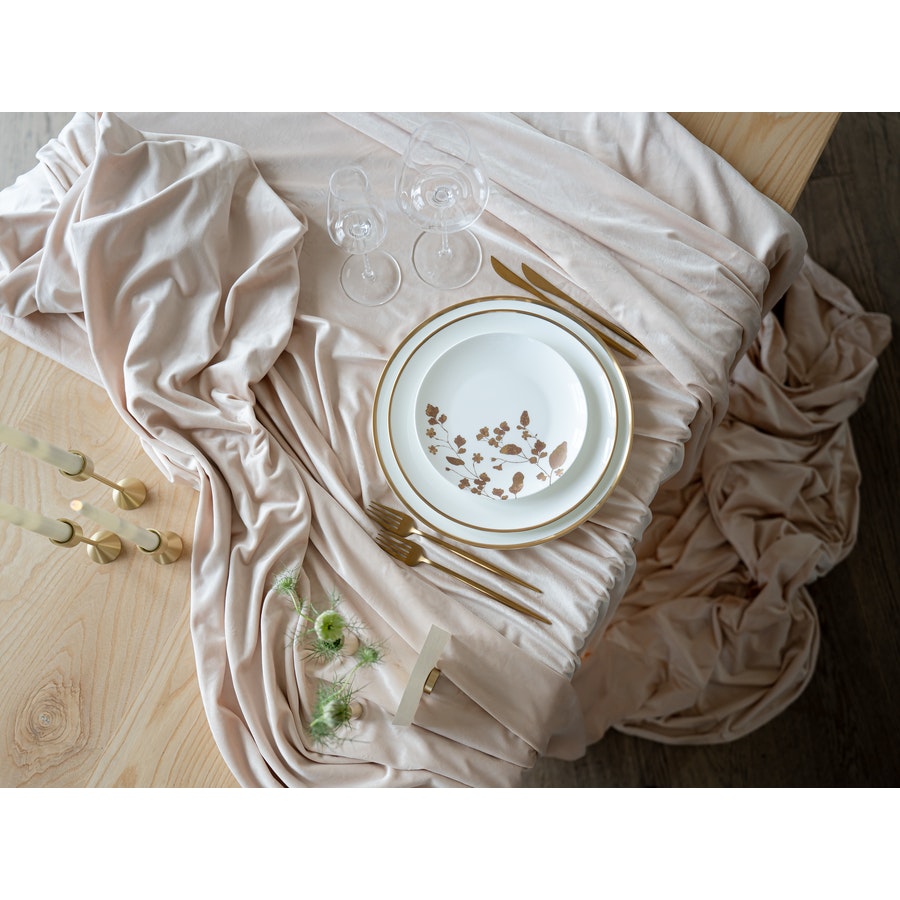 Скатерть прямая широкая бархатная кремовая - Фото миниатюра 13