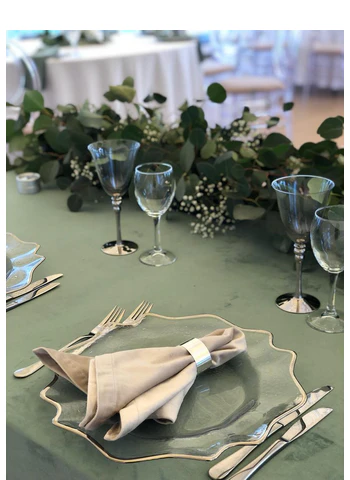 Салфетка бархатная светло-бежевая