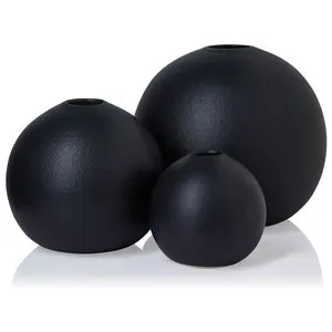 Набор черных ваз «Рондо»