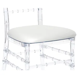 Подушка Кьявари белая, кожа. Отдельно не сдается