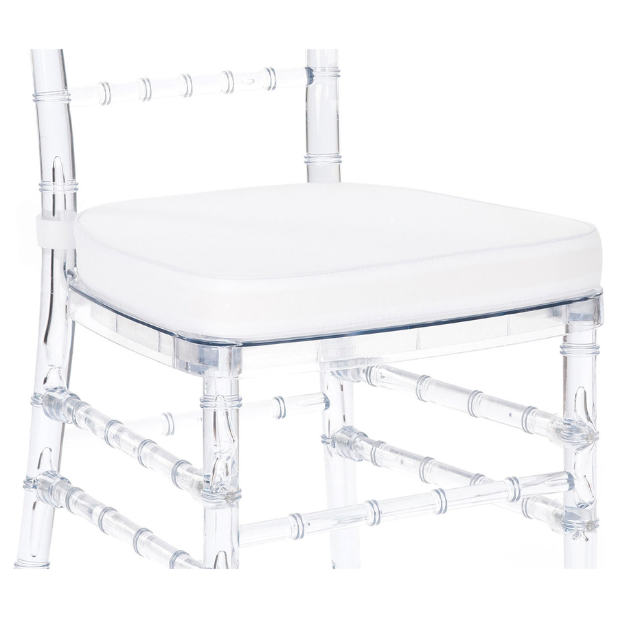 Подушка Кьявари белая. Сдаётся со стулом. - Фото миниатюра 1