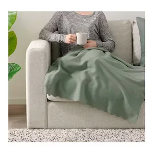 Плед «Скучаюпоикее» озерного цвета - Фото 3