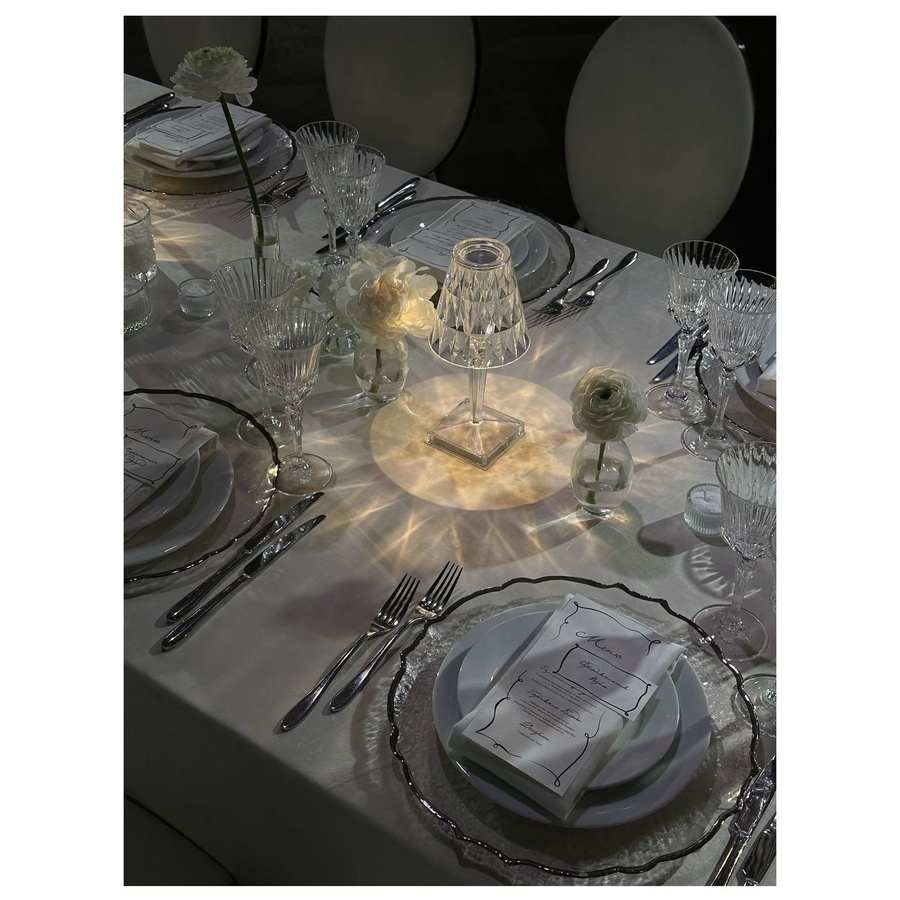 Скатерть прямая широкая бархатная молочная - Фото миниатюра 3