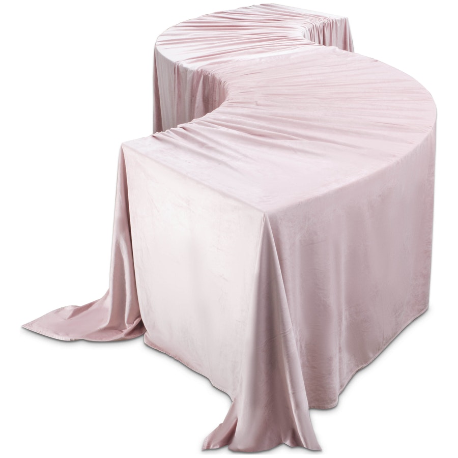 Скатерть прямая широкая бархатная кремовая - Фото миниатюра 4