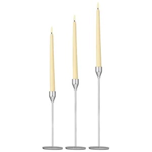 Набор подсвечников «Имс» серебряного цвета - Фото 3
