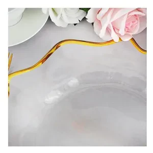 Подстановочная тарелка «Фиона» прозрачная с золотой каймой - Фото 3