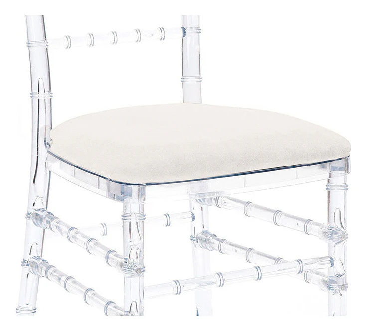 Чехол для подушки Кьявари из молочного бархата