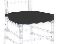 Подушка Кьявари черная. Сдаётся со стулом