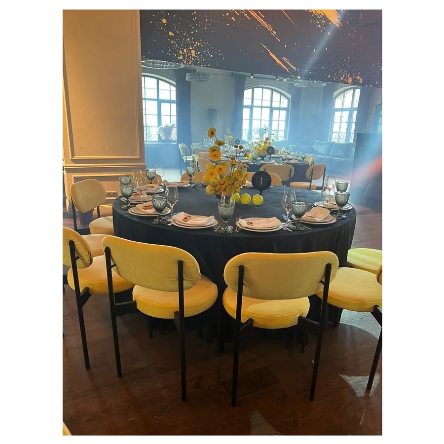 Стул Модерн Черный, Желтая субмарина - Фото миниатюра 3