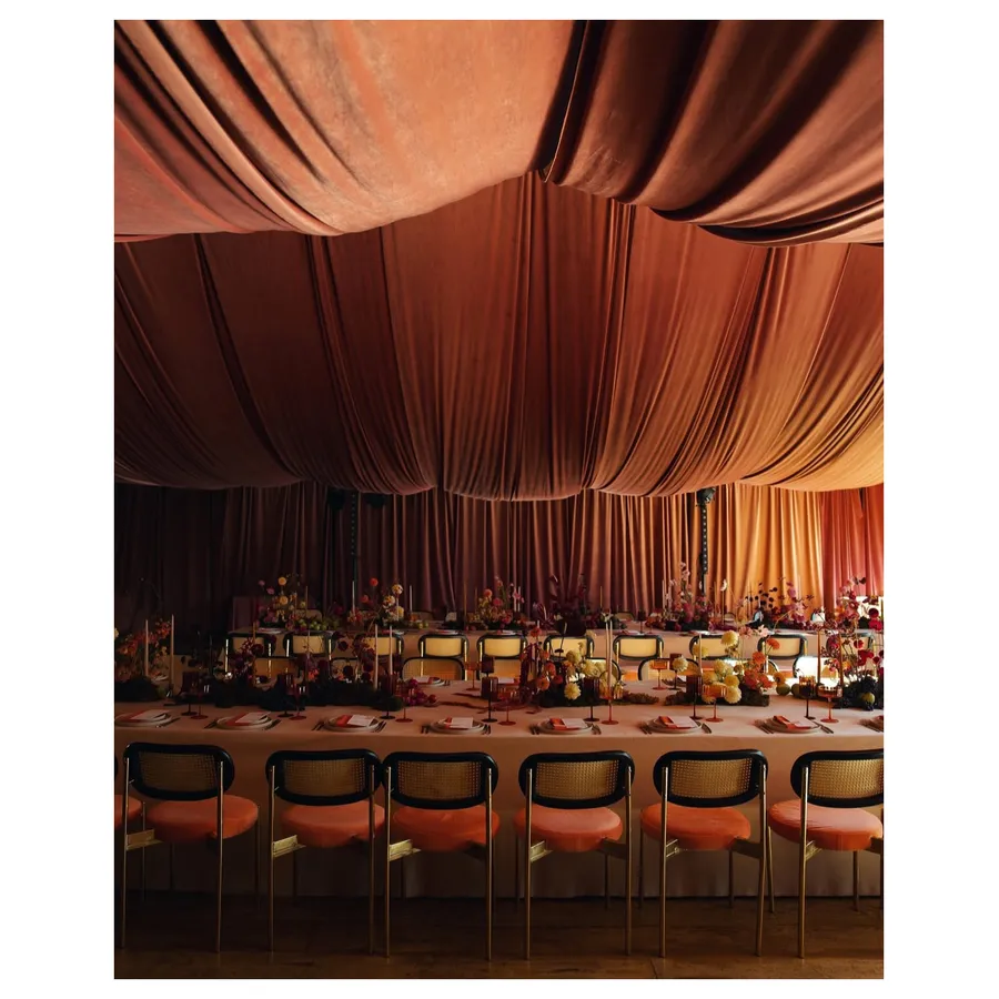 Стул Модерн Золото, Ротанг в черной раме + Игривый Персик - Фото миниатюра 2