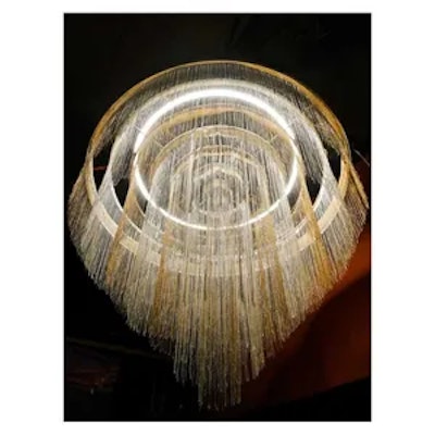 Люстра декоративная, с освещением - изображение 5