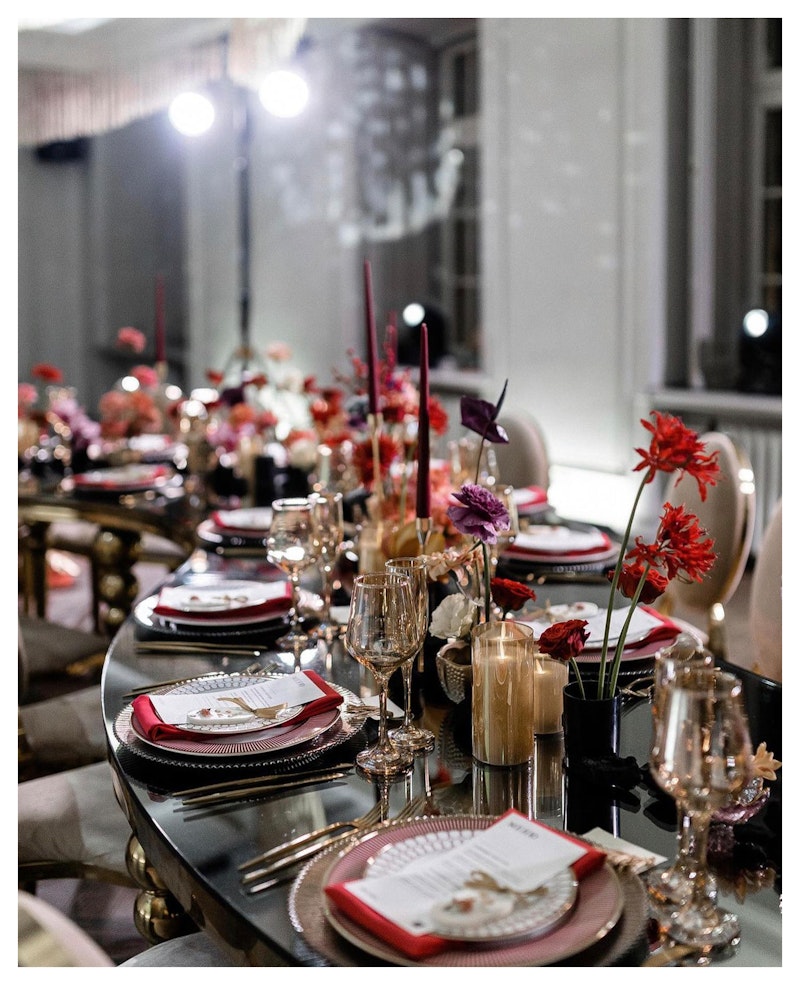 Стол-змейка-80, золотой, столешница темное зеркало, 1 модуль