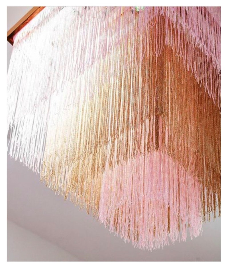 Люстра декоративная, квадратная, без освещения