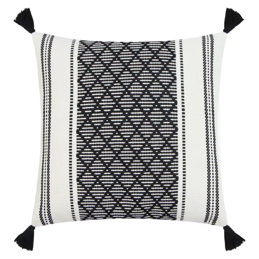 Чехол на подушку Черным по белому 1 - Фото миниатюра 1