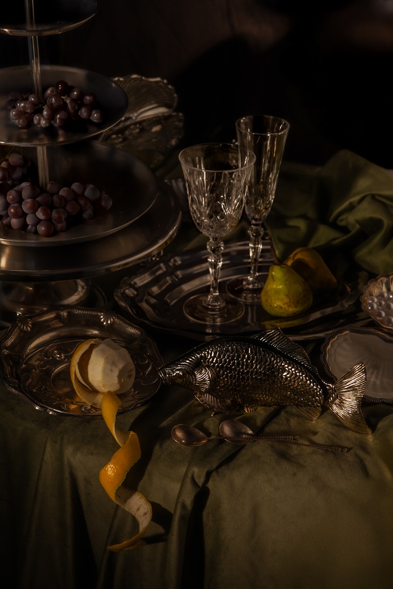 Сервировочный поднос Вейви М, Не Все Золото