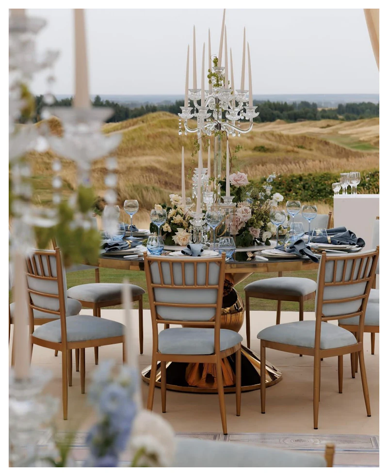 Круглый стол Идол, золотой (зеркальная столешница)