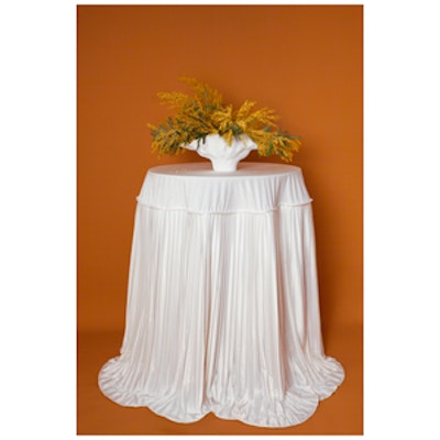 Скатерть для коктейльного столика плиссированная - изображение 3