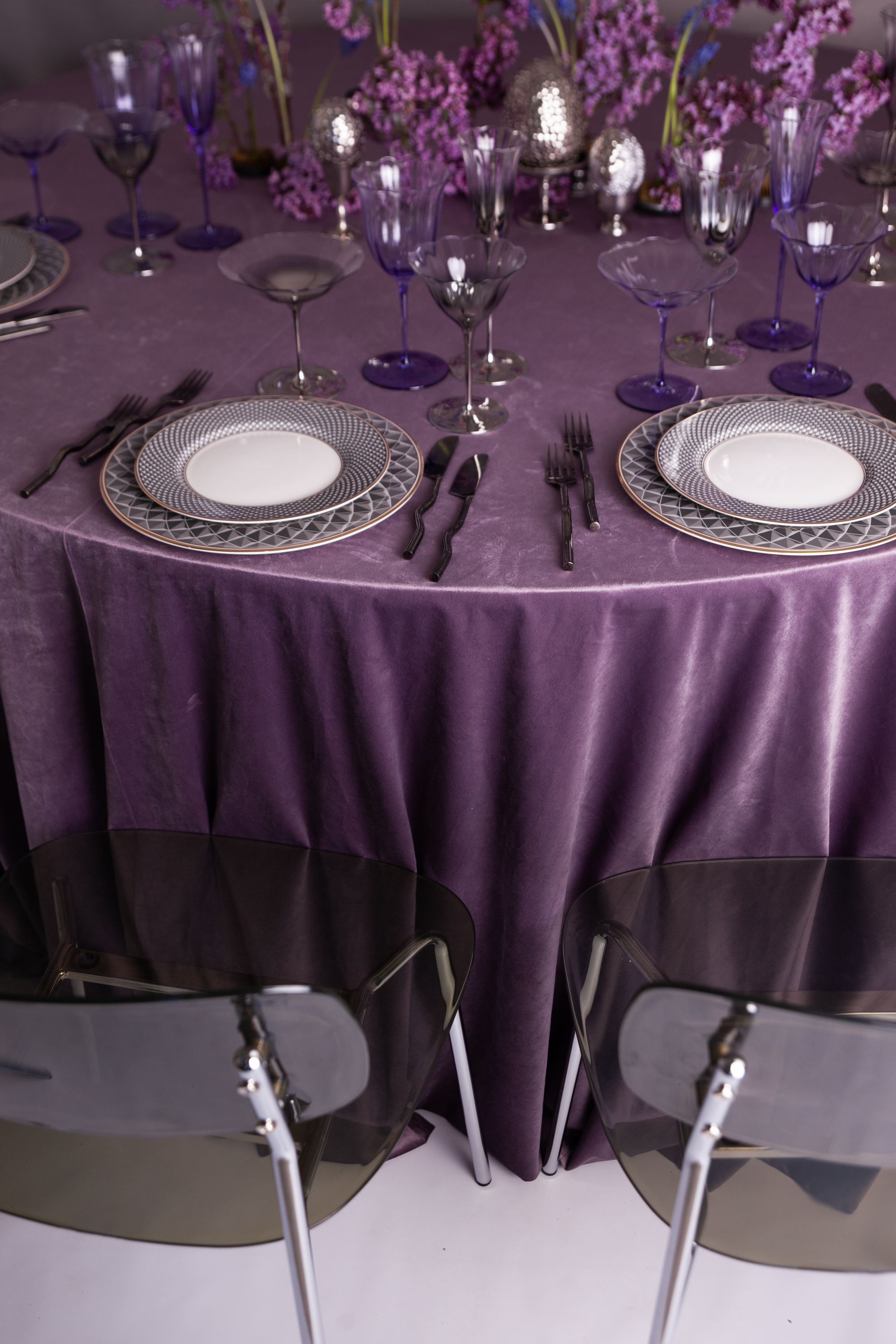 Стул Призм Серебро, Театр теней