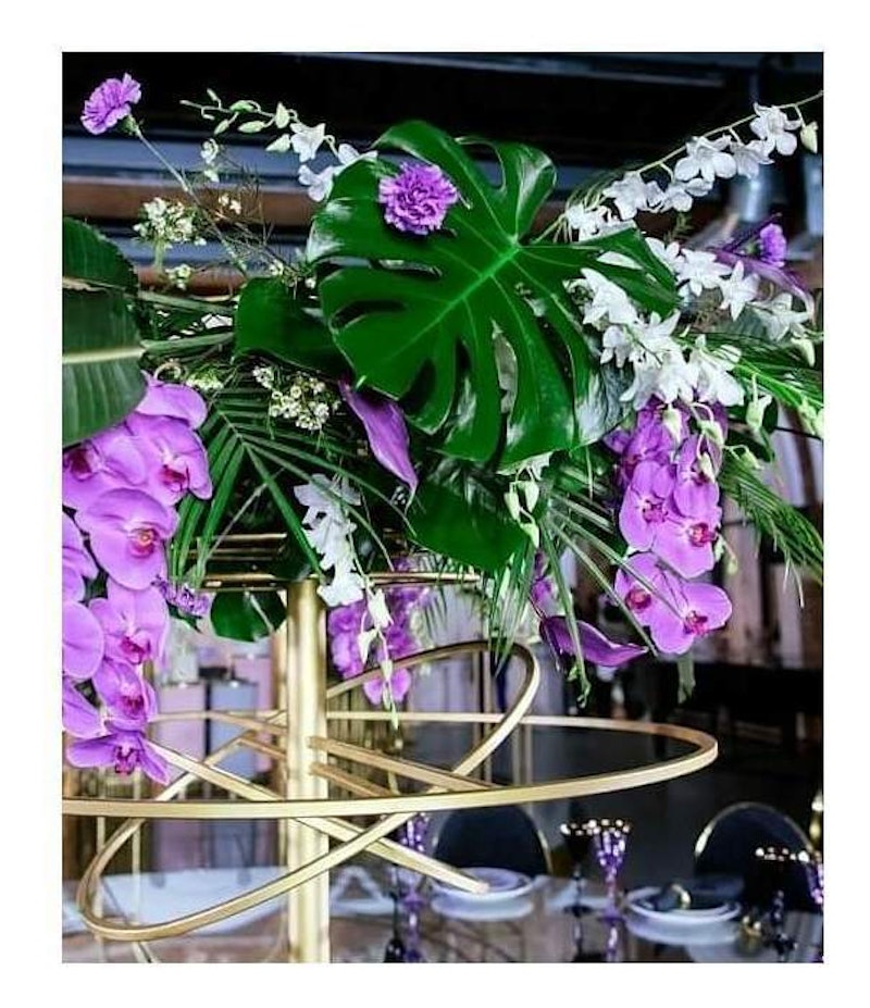 Стойка сферическая  Сатурн, золото