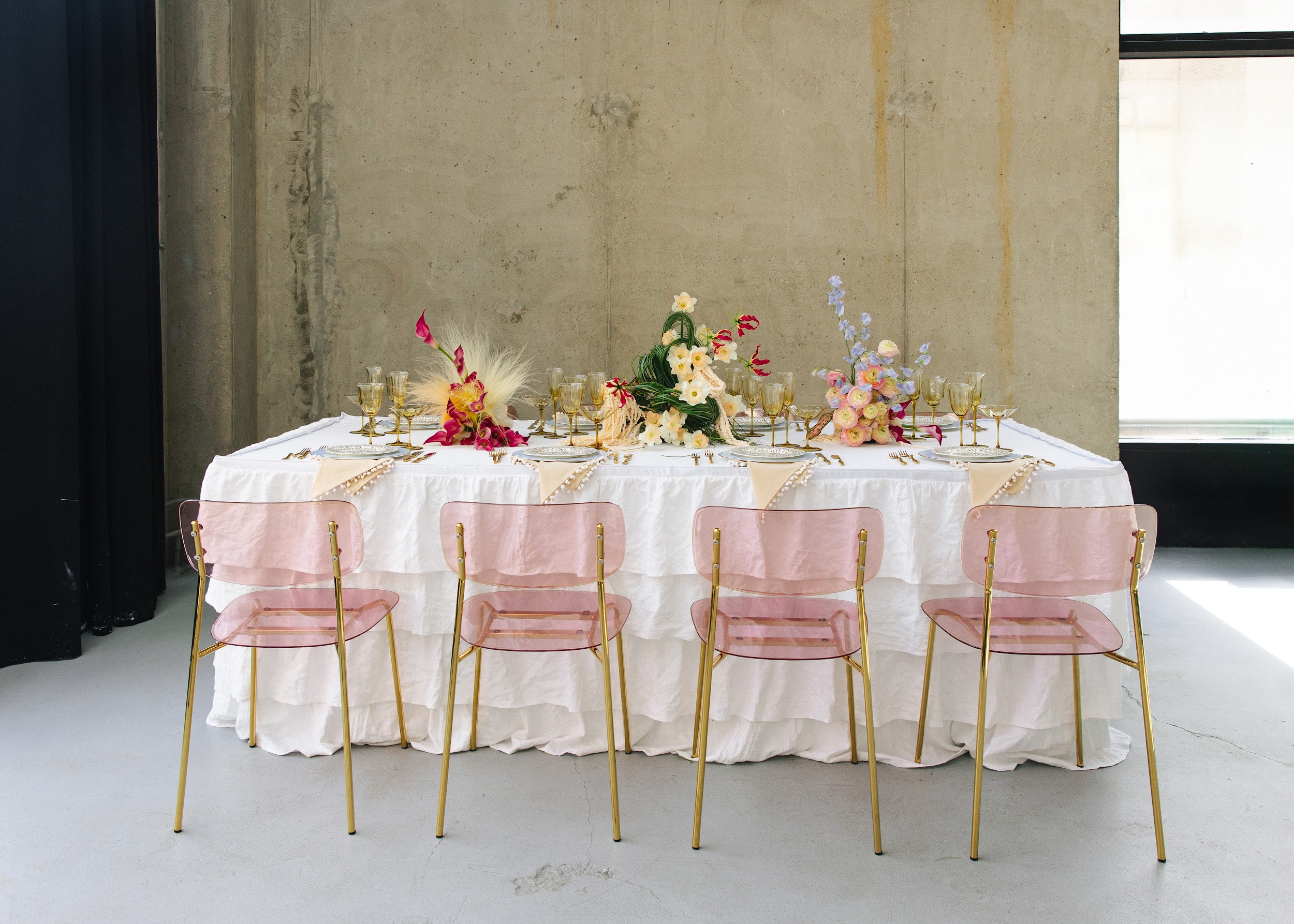 Стул Призм Золото, Розовые очки