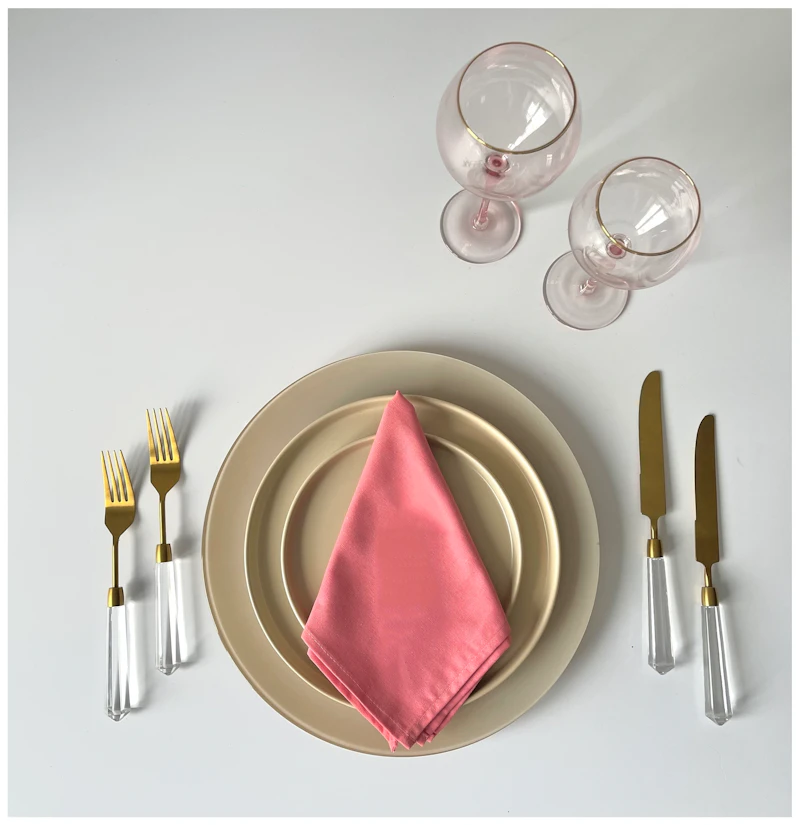 Сервировочная тарелка Нельсон бежевая